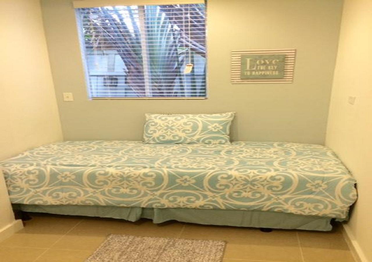 The Oasis Retreat Apartment Nassau Exterior photo