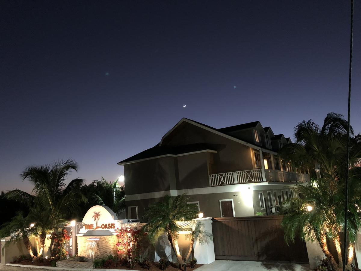 The Oasis Retreat Apartment Nassau Exterior photo